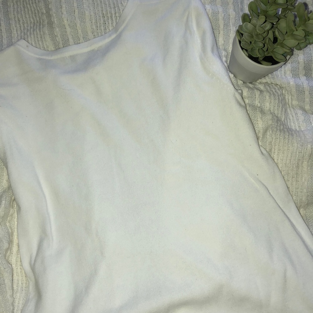 •Button-Down Cardigan• - Picture 3 of 3